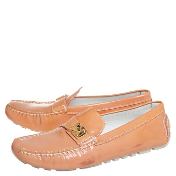 Louis Vuitton Beige Patent Leather Lombok Slip On Loafers Size 40 - Picture 4 of 4